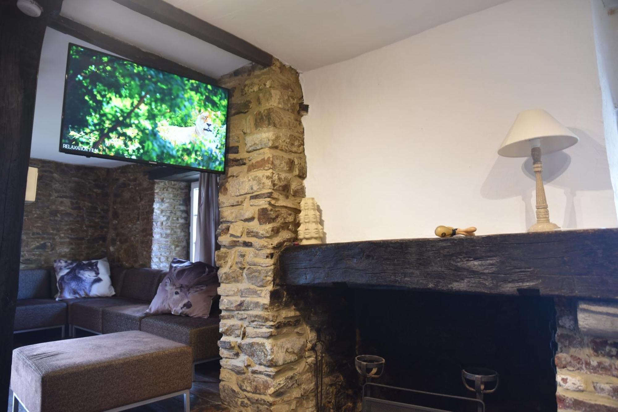 Gite Ardennes Au Coin Du Feu Jacuzzi Sauna Et Nature Jalhay Bagian luar foto